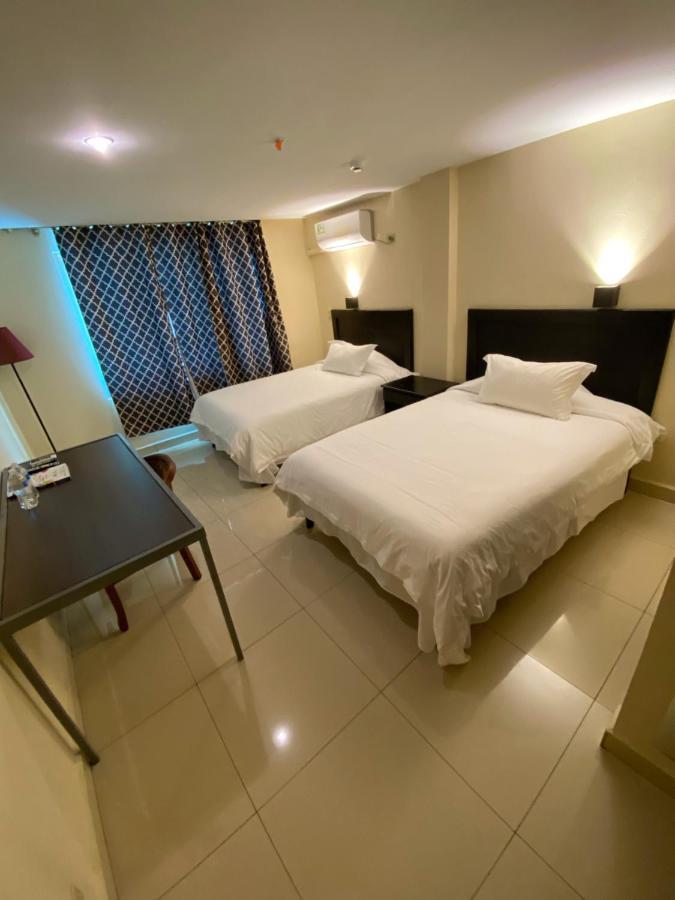 Hotel F Sur Inn Давид Екстер'єр фото