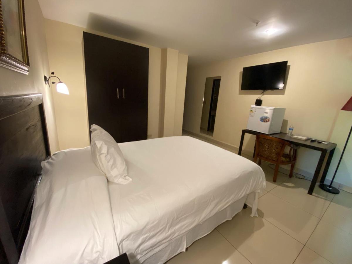 Hotel F Sur Inn Давид Екстер'єр фото