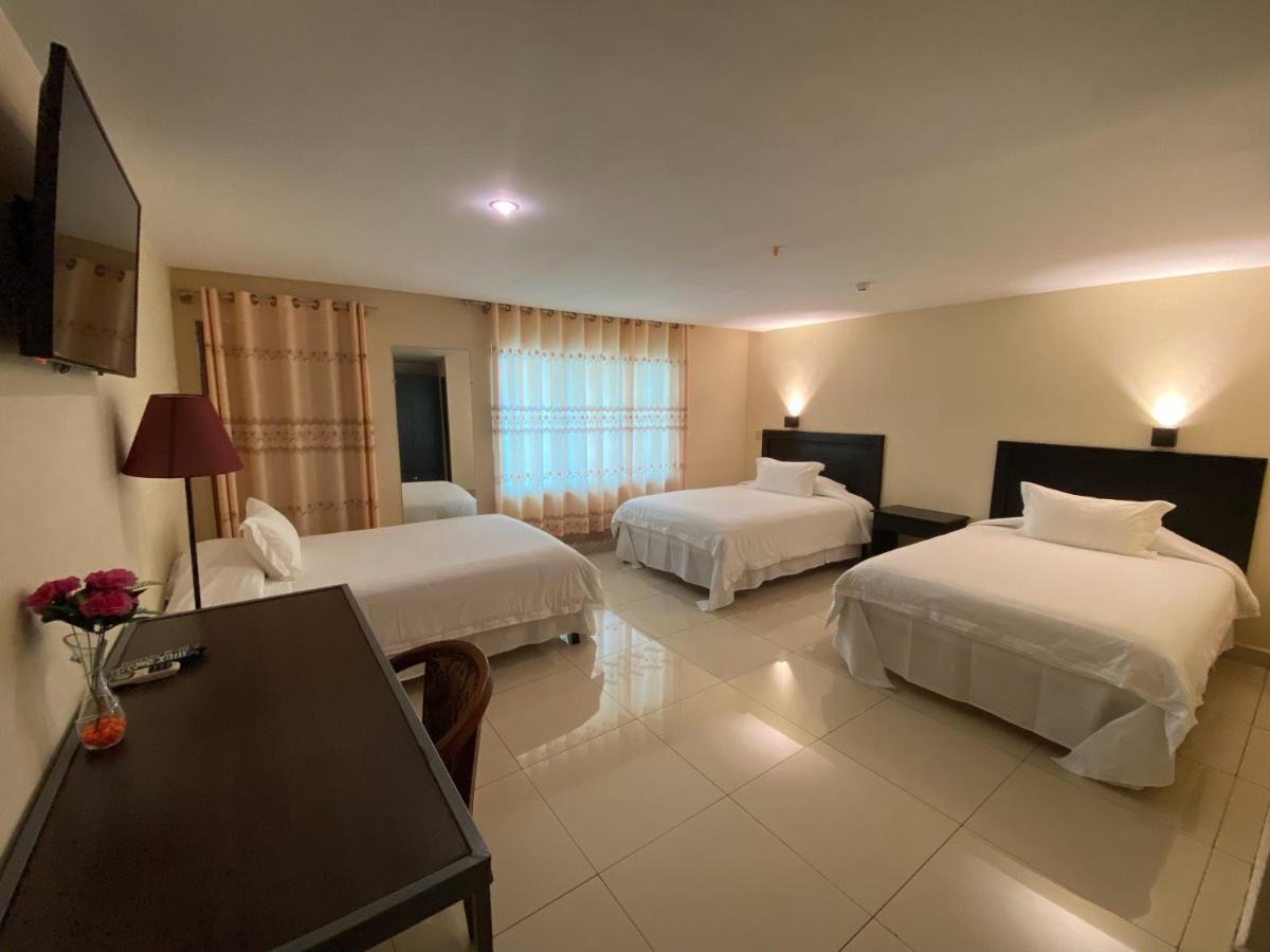 Hotel F Sur Inn Давид Екстер'єр фото